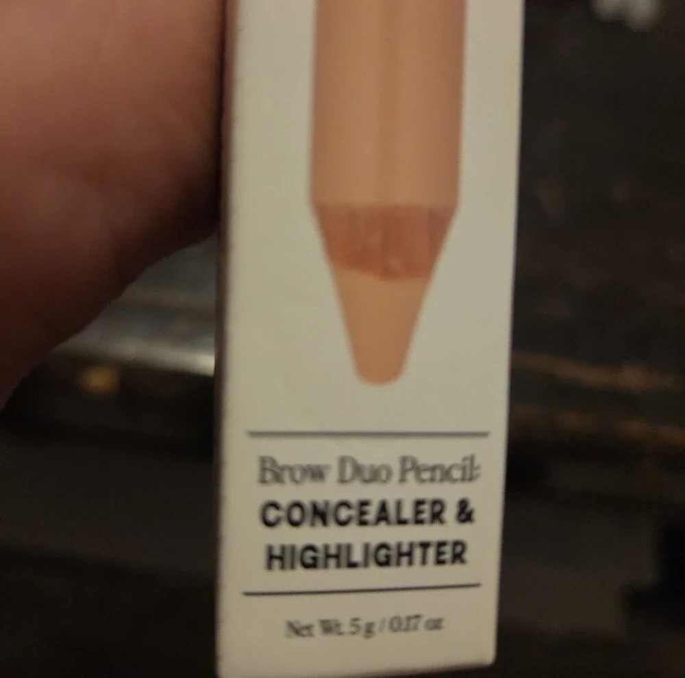 bdb Brow Duo Concealer & Highlighter Pencil And Sharpener